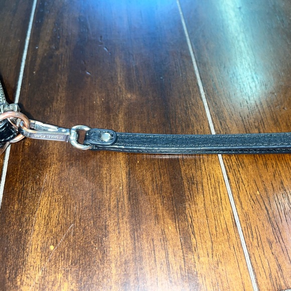 Micheal Kors Black Leather Wallet - Picture 3 of 8